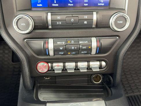 Used 2020 Ford Mustang Convertible w/ Equipment Group 101A image 18