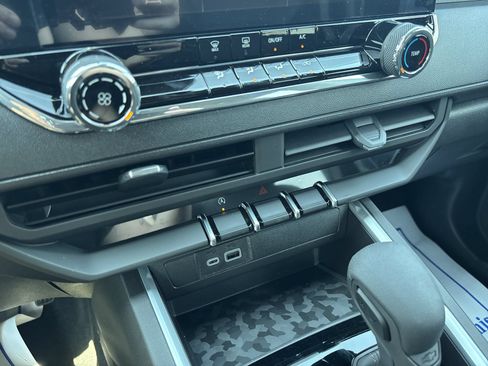 New 2026 Chevrolet Colorado W/T AWD/4WD image 18