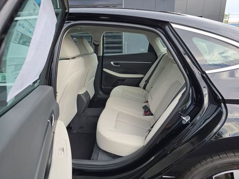 Used 2025 Hyundai Sonata SEL image 21