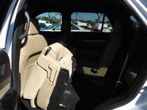 Used 2016 Ford Explorer 4WD image 44