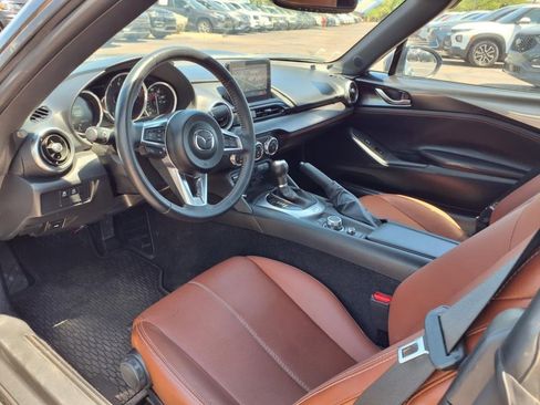 Used 2023 MAZDA MX-5 Miata Grand Touring w/ Weather Package image 19