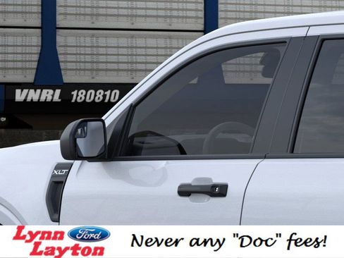 New 2026 Ford Maverick XLT image 21