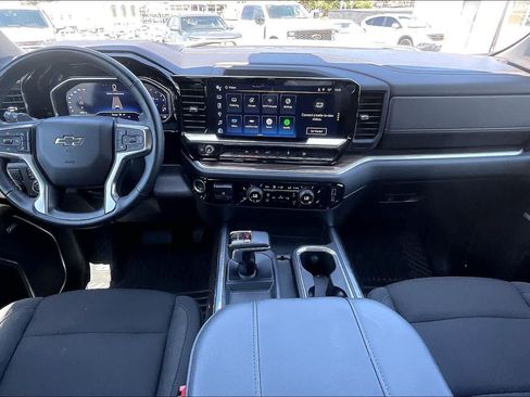 Used 2024 Chevrolet Silverado 1500 RST w/ Convenience Package II RWD image 10