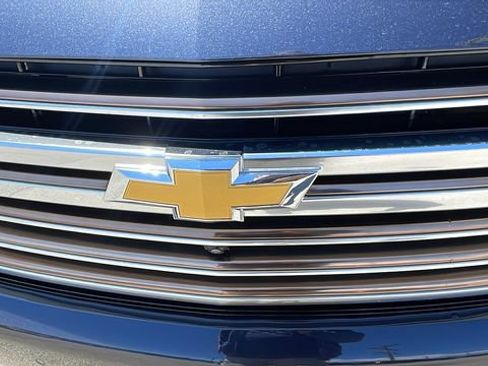 Used 2024 Chevrolet Tahoe High Country w/ Advanced Technology Package AWD/4WD image 9
