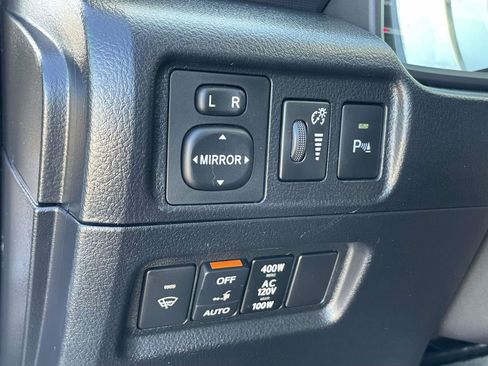 Used 2016 Toyota 4Runner Limited image 20