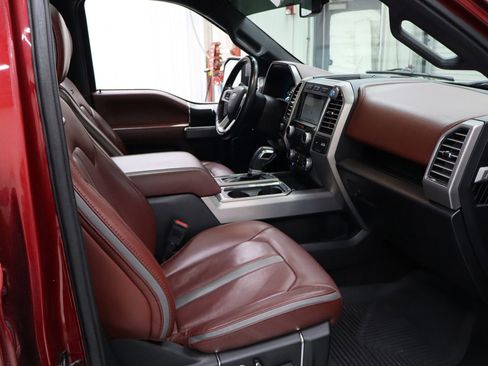 Used 2018 Ford F150 Platinum w/ Equipment Group 701A Luxury image 25