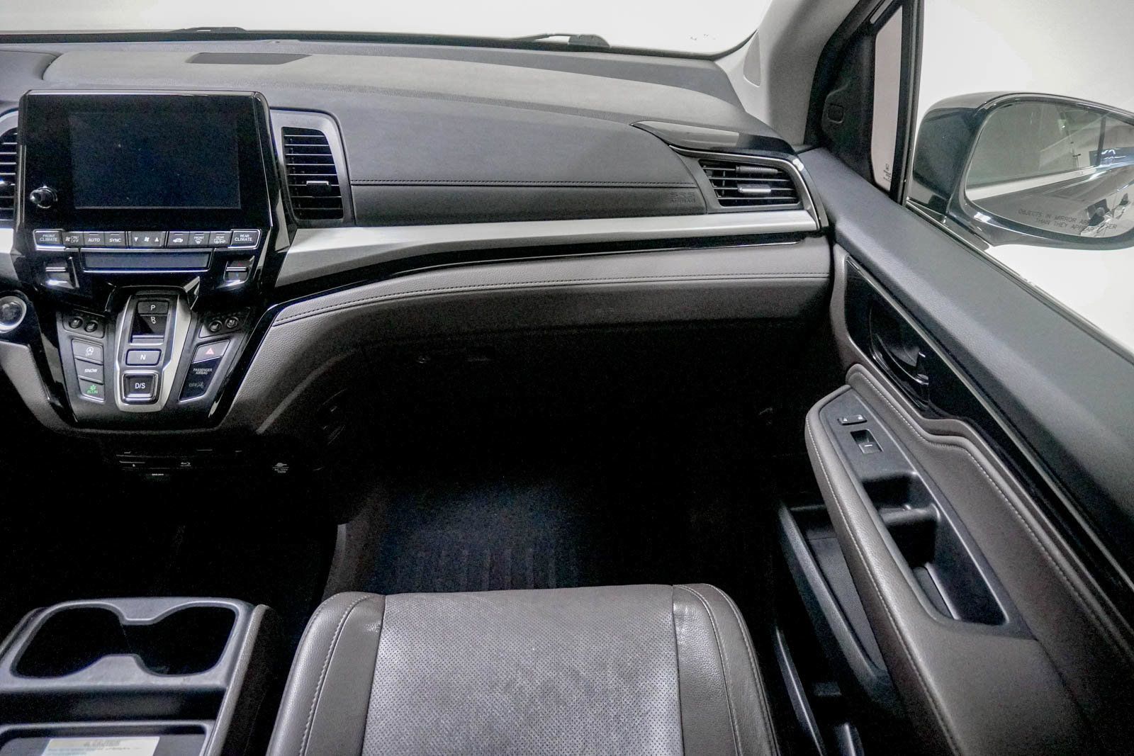 Used 2020 Honda Odyssey Elite image 32