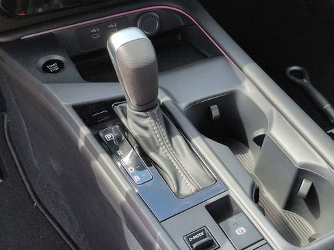 New 2026 Nissan Sentra SV w/ SV Convenience Package FWD image 23