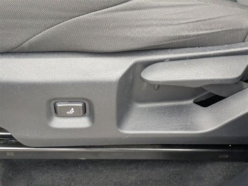 Used 2024 Toyota Tacoma SR5 image 41