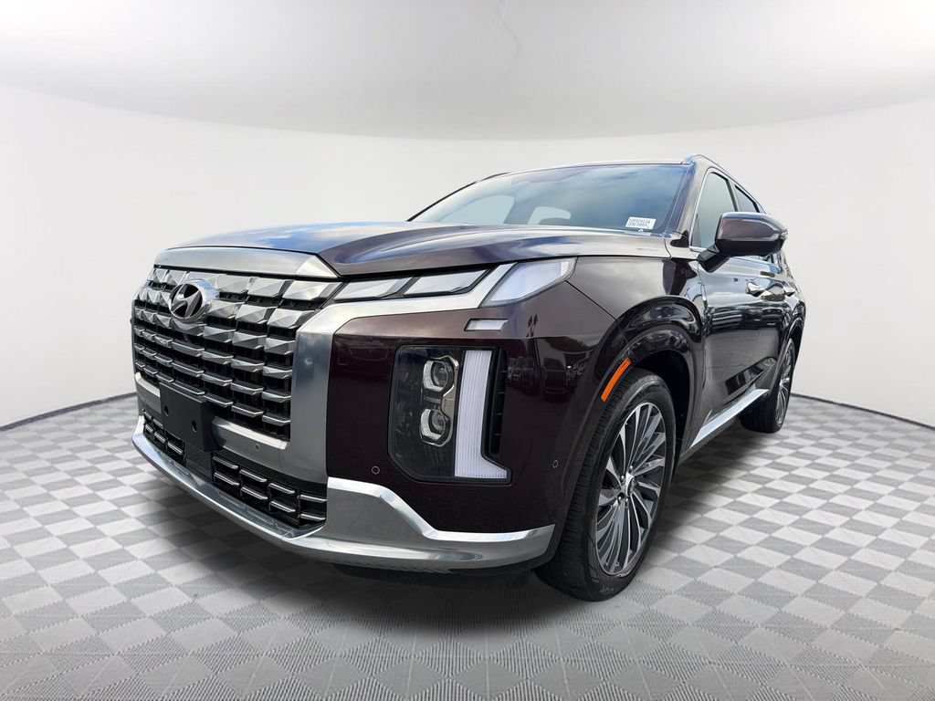 Used 2025 Hyundai Palisade Calligraphy FWD image 1