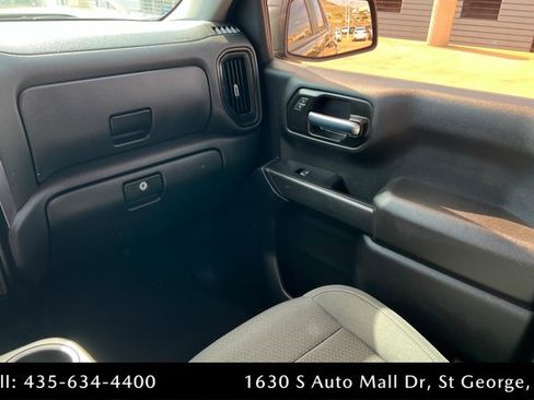 Used 2021 Chevrolet Silverado 1500 Custom AWD/4WD image 10