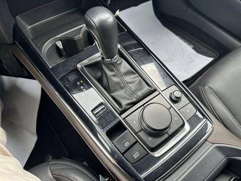 Used 2022 MAZDA CX-30 AWD 2.5 S w/ Premium Package image 18