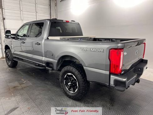 Used 2025 Ford F350 XLT w/ Tremor Off-Road Package AWD/4WD image 7