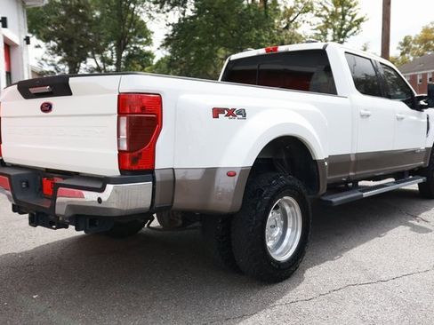 Used 2022 Ford F350 Lariat w/ Lariat Value Package image 8