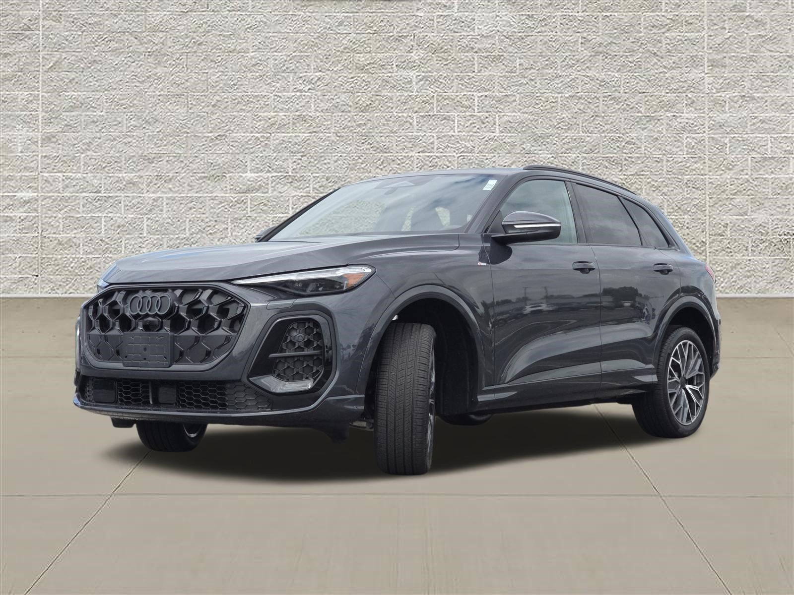 New 2026 Audi Q5 Premium Plus AWD/4WD image 3