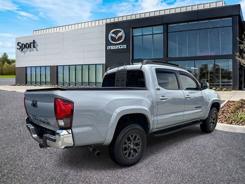 Used 2020 Toyota Tacoma SR5 w/ SR5 Appearance Package (SM) RWD image 3