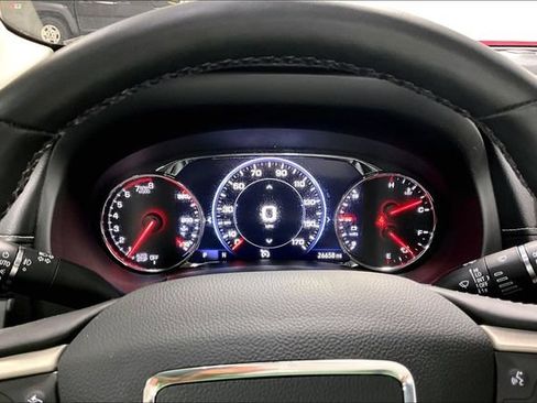 Used 2024 GMC Terrain Denali w/ Denali Premium Package AWD/4WD image 15