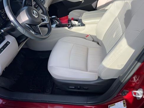 Used 2019 Nissan Altima 2.5 SV image 10