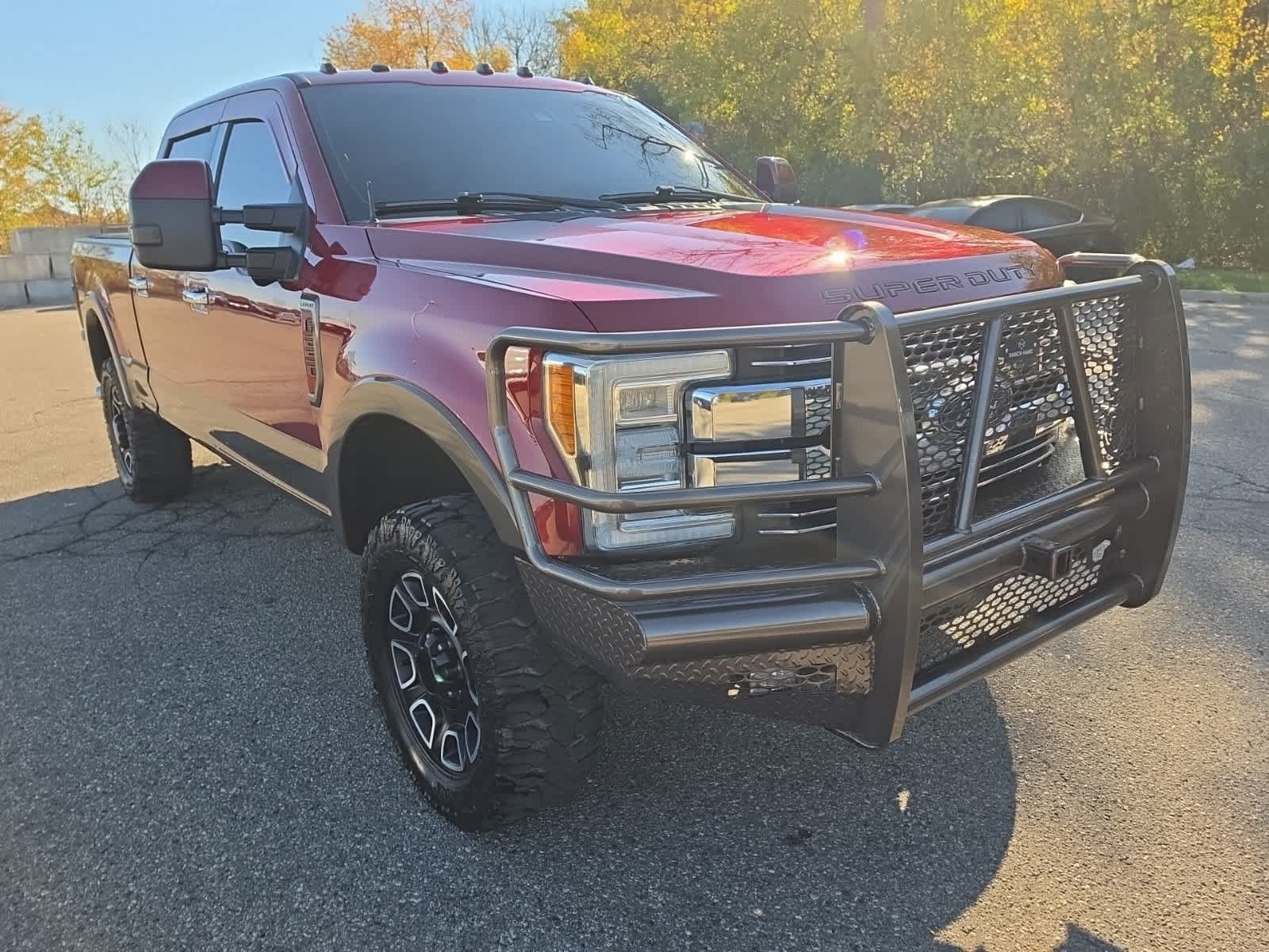 Used 2017 Ford F250 Lariat w/ Lariat Ultimate Package AWD/4WD image 5