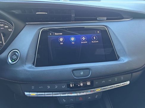 Used 2023 Cadillac XT4 Sport w/ Technology Package image 13