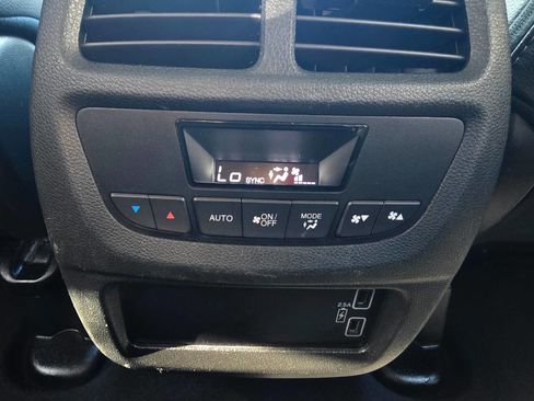 Used 2021 Honda Pilot Special Edition image 31