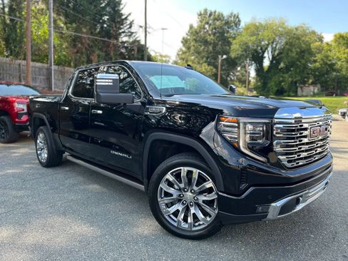 Used 2025 GMC Sierra 1500 Denali w/ Denali Reserve Package AWD/4WD image 20
