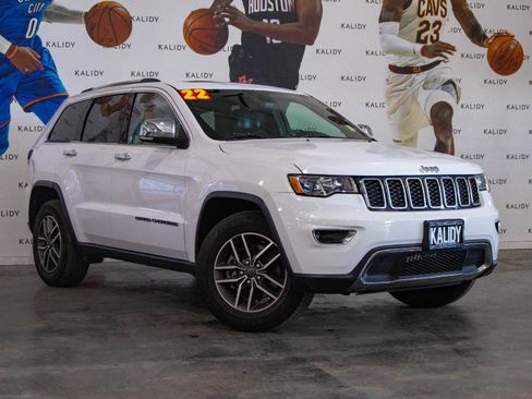 Used 2022 Jeep Grand Cherokee Limited image 2