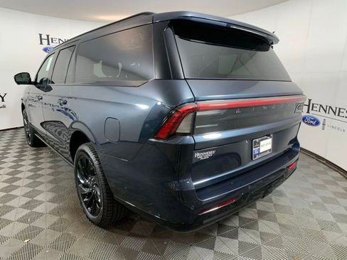 New 2025 Lincoln Navigator L Reserve w/ Jet Appearance Package image 5