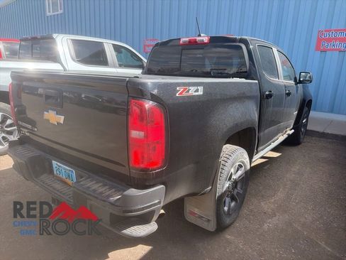Used 2018 Chevrolet Colorado Z71 AWD/4WD image 12