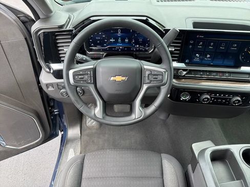 Certified 2023 Chevrolet Silverado 1500 LT AWD/4WD image 13