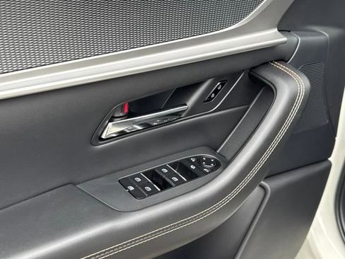 New 2025 MAZDA CX-70 Plug-In Hybrid w/ Premium Plus image 7