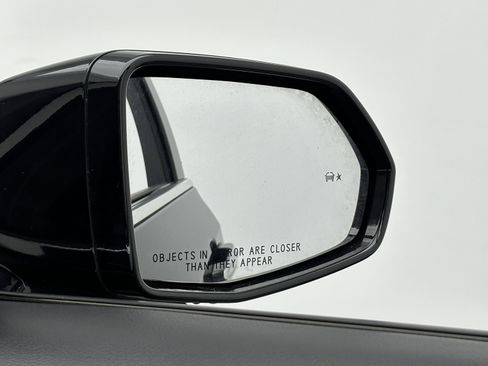 Used 2020 Cadillac XT4 Premium Luxury image 38