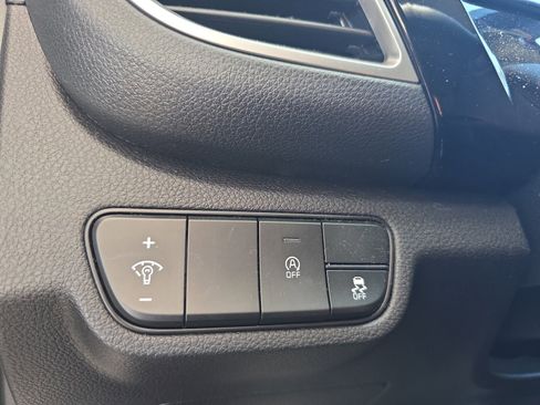 Used 2024 Kia Seltos S FWD image 25