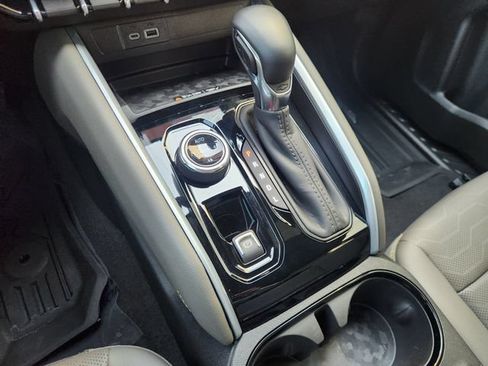 Used 2026 Chevrolet Colorado ZR2 AWD/4WD image 24