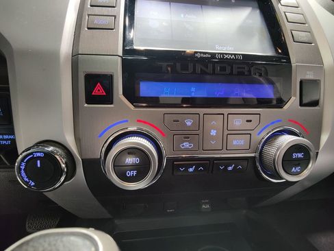 Used 2019 Toyota Tundra Limited w/ Limited Premium Package image 32