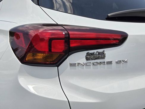 Used 2020 Buick Encore GX Select FWD image 8