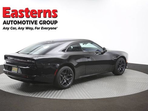 Used 2024 Dodge Charger Daytona R/T w/ Plus Group AWD/4WD image 37