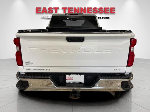 Used 2020 Chevrolet Silverado 2500 LTZ w/ LTZ Plus Package AWD/4WD image 4