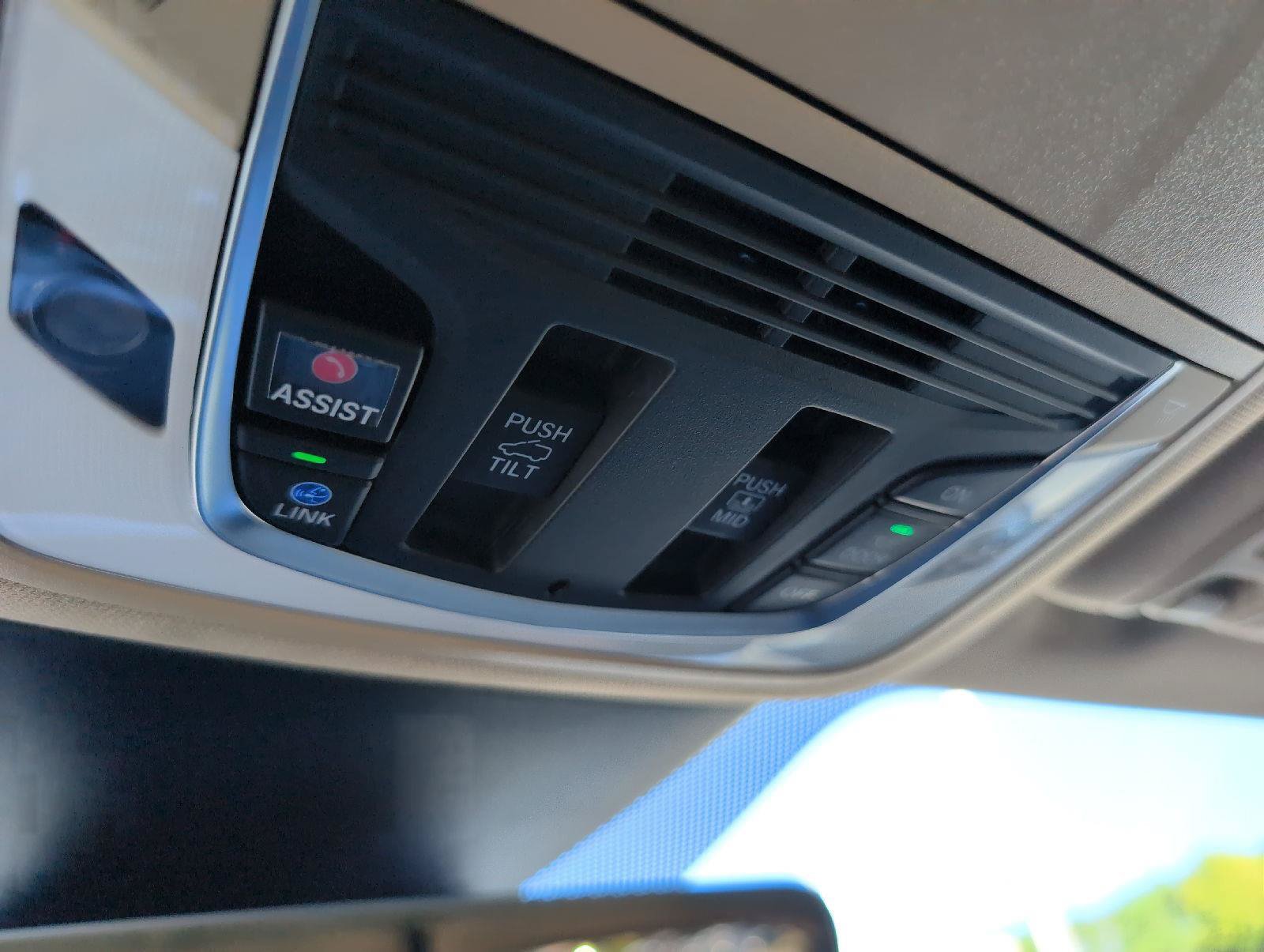 Certified 2024 Acura MDX FWD image 34