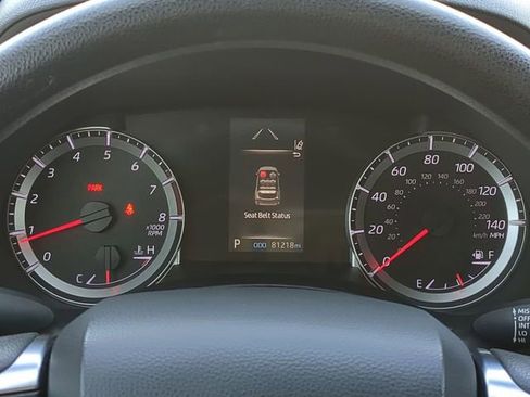 Used 2021 Toyota Highlander L image 32