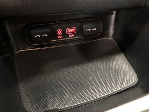 Used 2021 Kia Forte LXS image 17