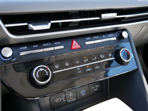 Certified 2026 Hyundai Sonata SE FWD image 22