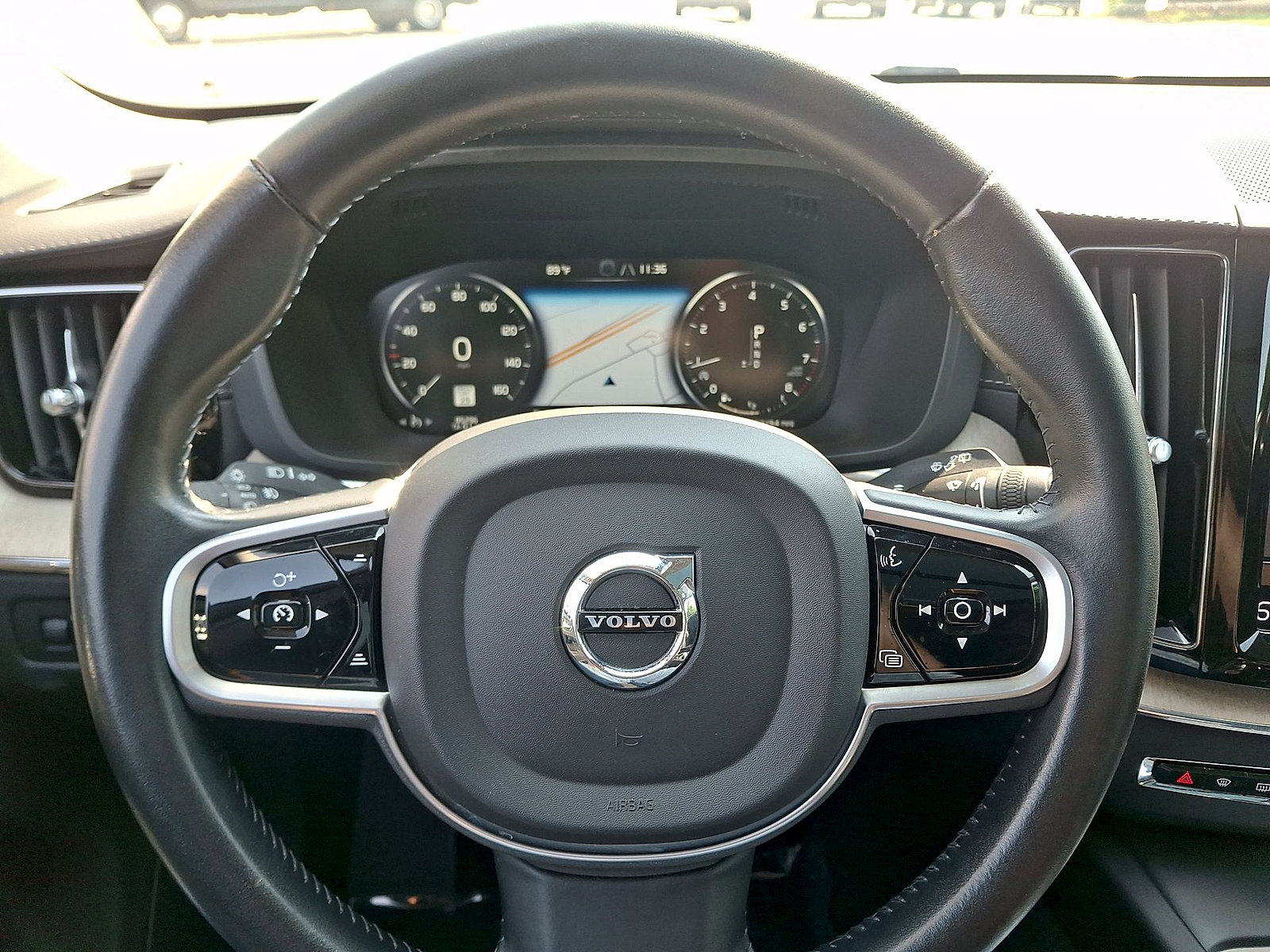 Used 2021 Volvo XC60 T6 Inscription AWD/4WD image 16