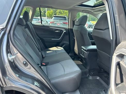Used 2025 Toyota RAV4 XLE w/ Convenience Package FWD image 21