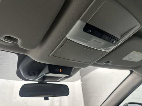 Used 2023 Nissan Rogue S FWD image 21