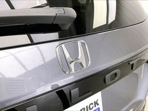Certified 2024 Honda Pilot Elite image 32