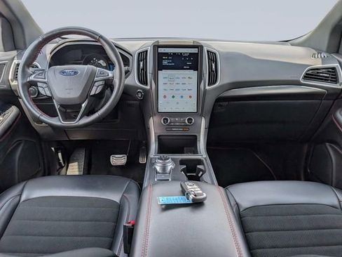 Used 2024 Ford Edge ST-Line image 9