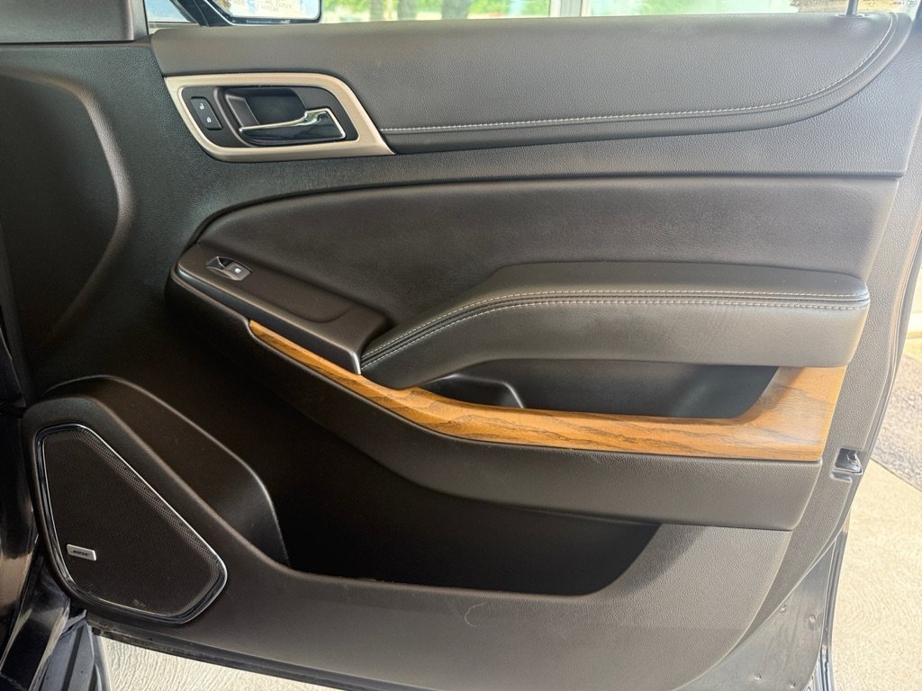 Used 2020 GMC Yukon Denali AWD/4WD image 35