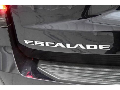 Used 2022 Cadillac Escalade ESV Premium Luxury Platinum image 74