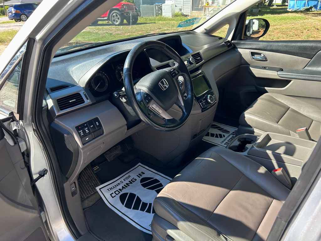Used 2015 Honda Odyssey EX-L image 8